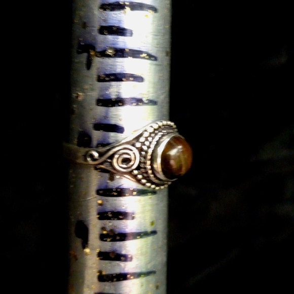 124 Tiger Eye Silver Gemstone Ring size 8 stamped 925 shipping sale - Picture 8 of 10